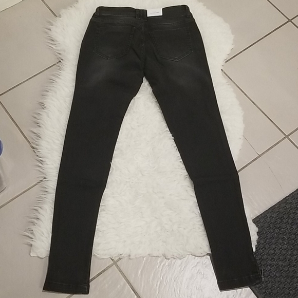 💕ANINE BING💕 CROPPED JEAN WITH ZIPPERS CHARCOAL - Picture 10 of 16